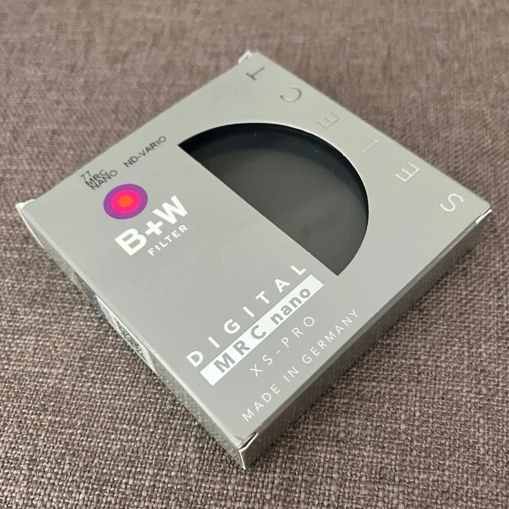 B+W 77mm XS-Pro Digital ND Vario MRC-Nano Filter - Like New!